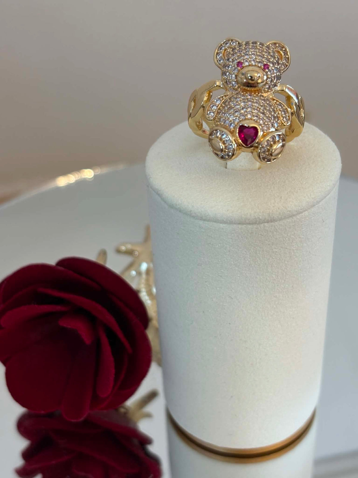 Teddy ring