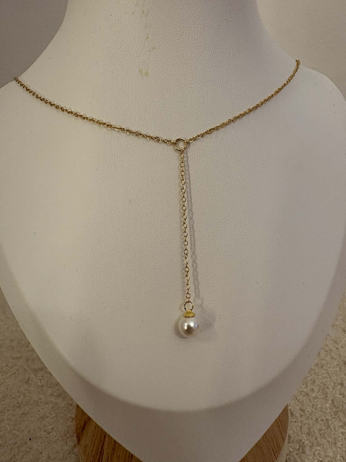 Ball necklace