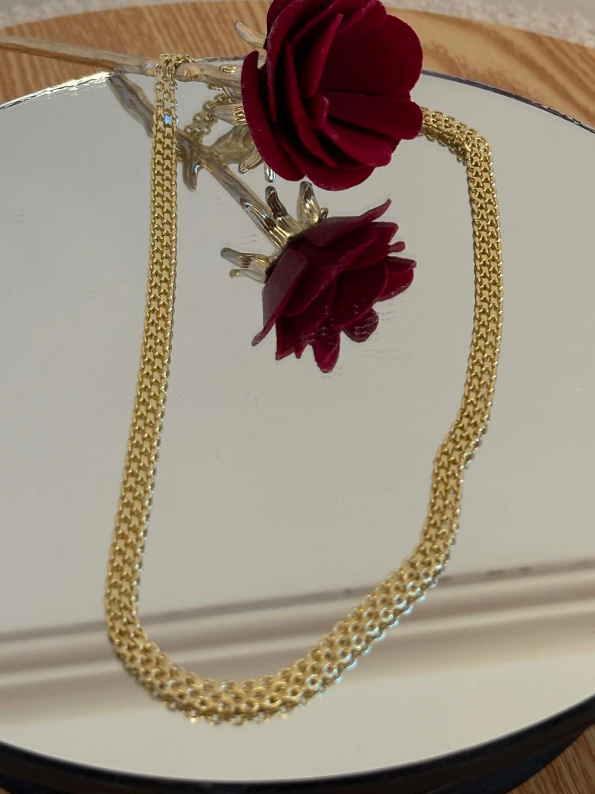 Lace chain