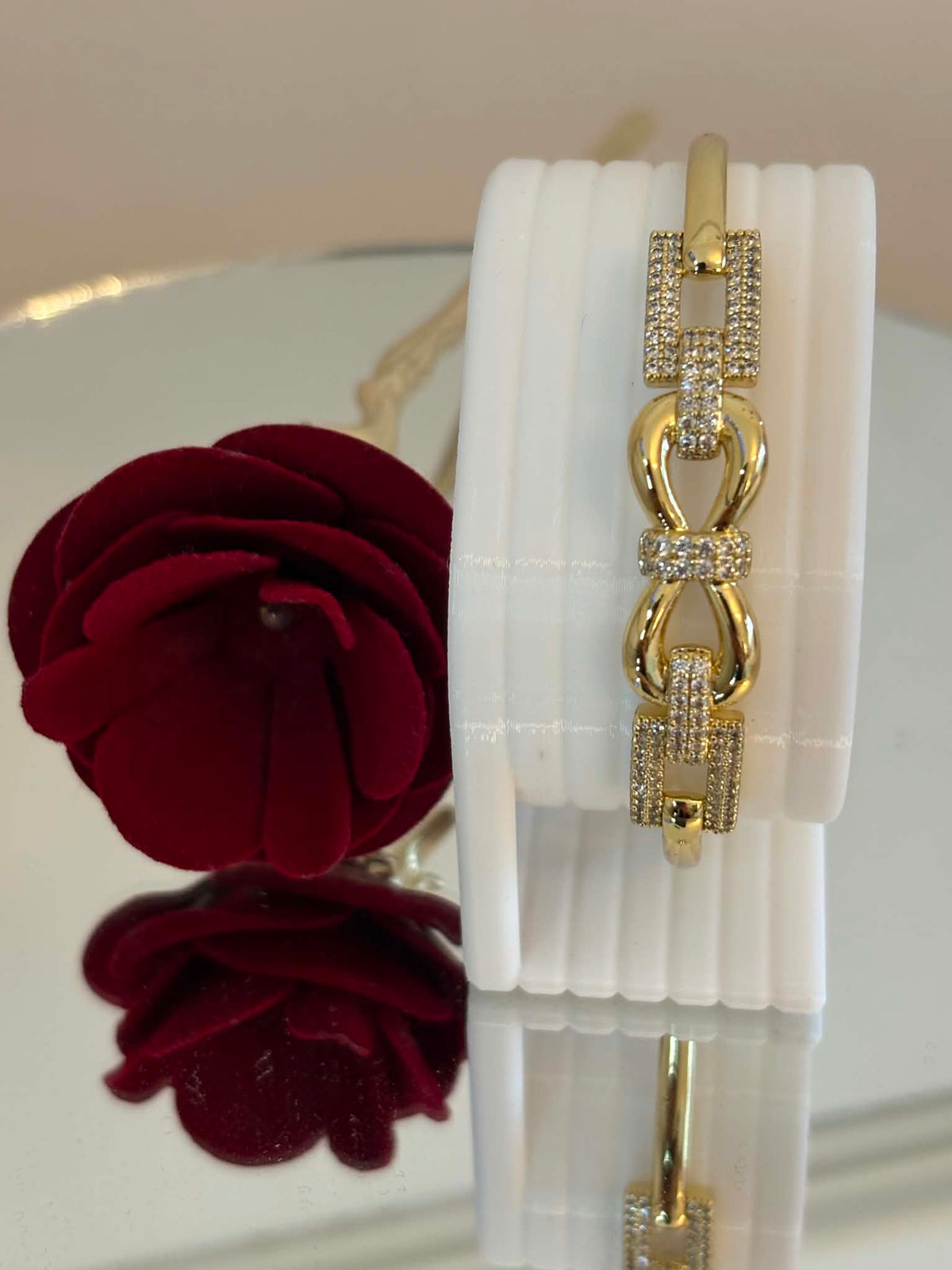 Infinity bangle bracelet
