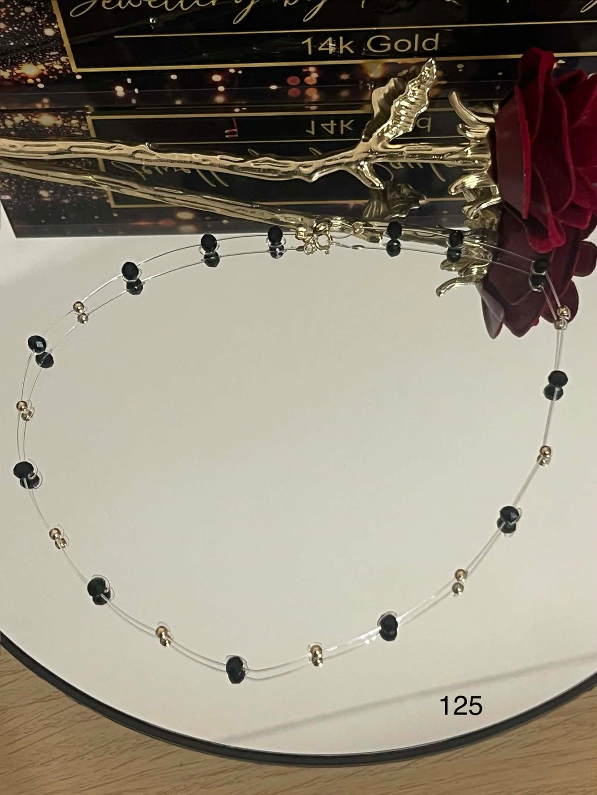 Floated necklace