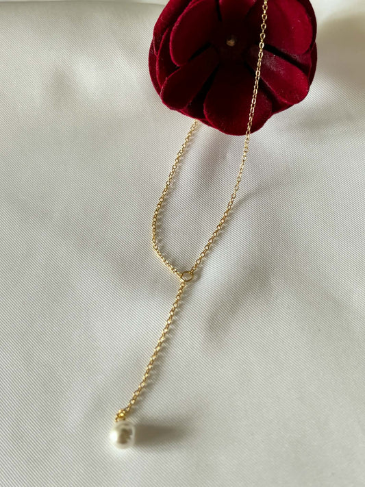 Ball necklace