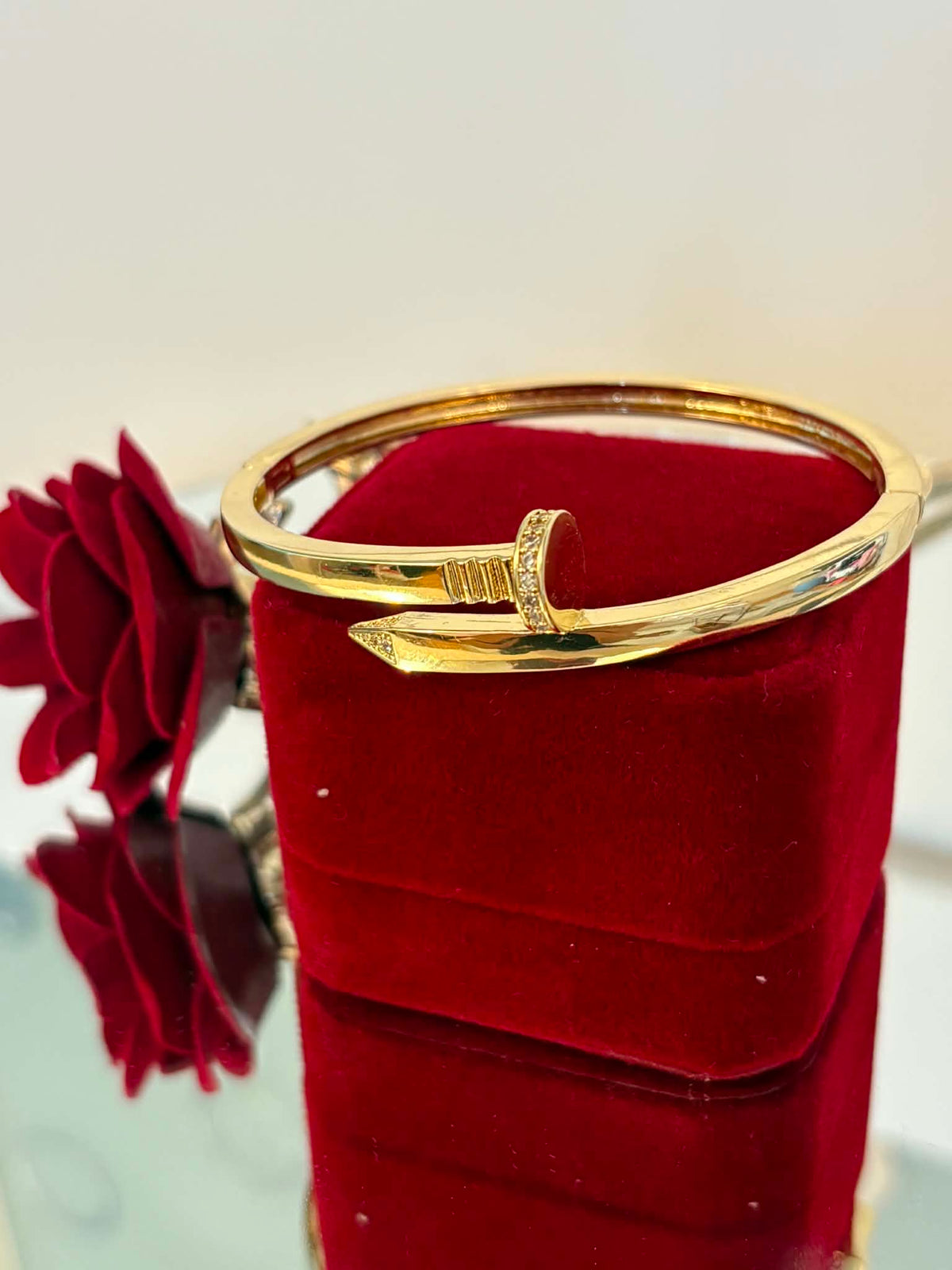 Spike bangle bracelet