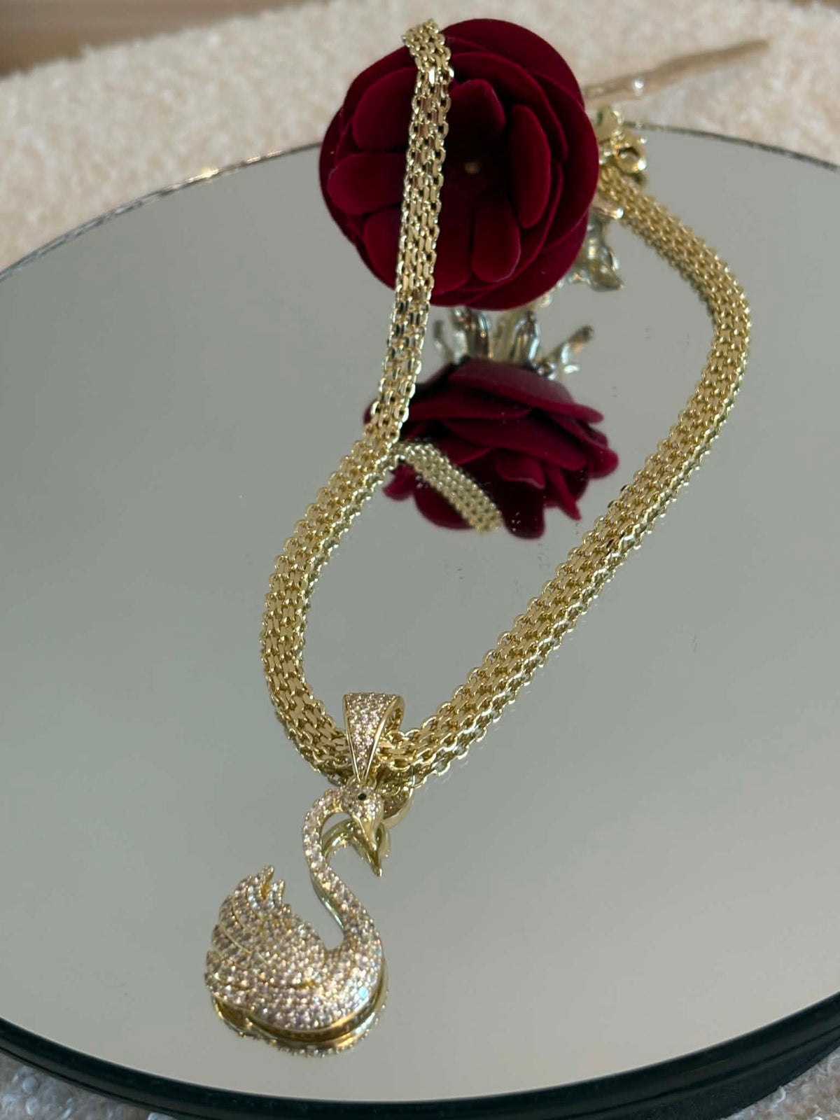 Swan chain