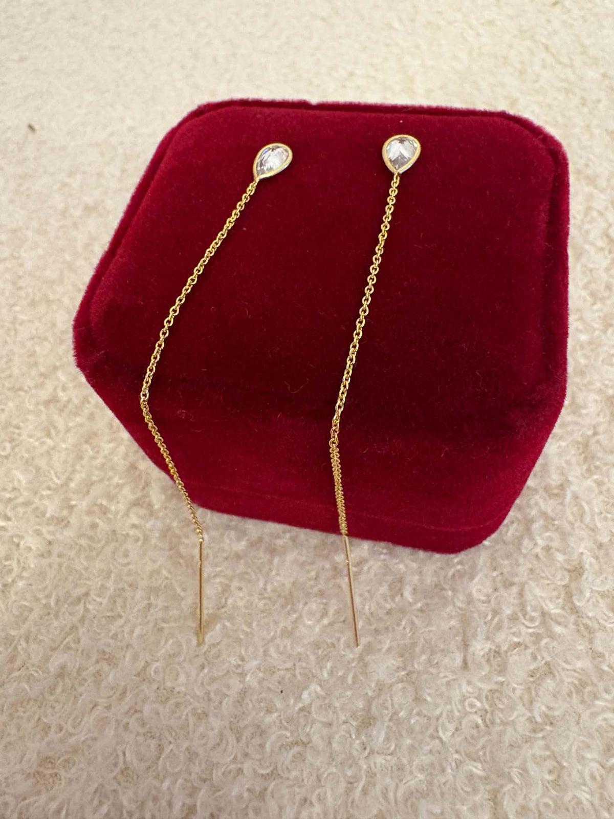Tears chain earrings